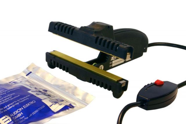 SELLADORA TÉRMICA PORTÁTIL FUTURA PORTABLE 150C
