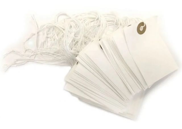 ETIQUETAS TYVEK 40x30mm (PACK 100) c/cordón 