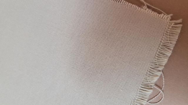 TELA DE POLIESTER TIPO LINO BELGA ancho 218cm (Precio x metro)