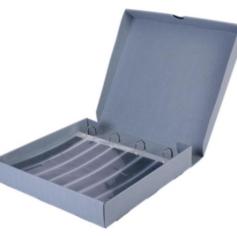 CAJA CON ANILLAS (Beskid XII) A4 Cartón Francesco